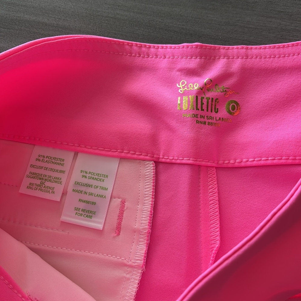 Lily Pulitzer Havana Pink Reid Short UPF50 - Picture 5 of 8